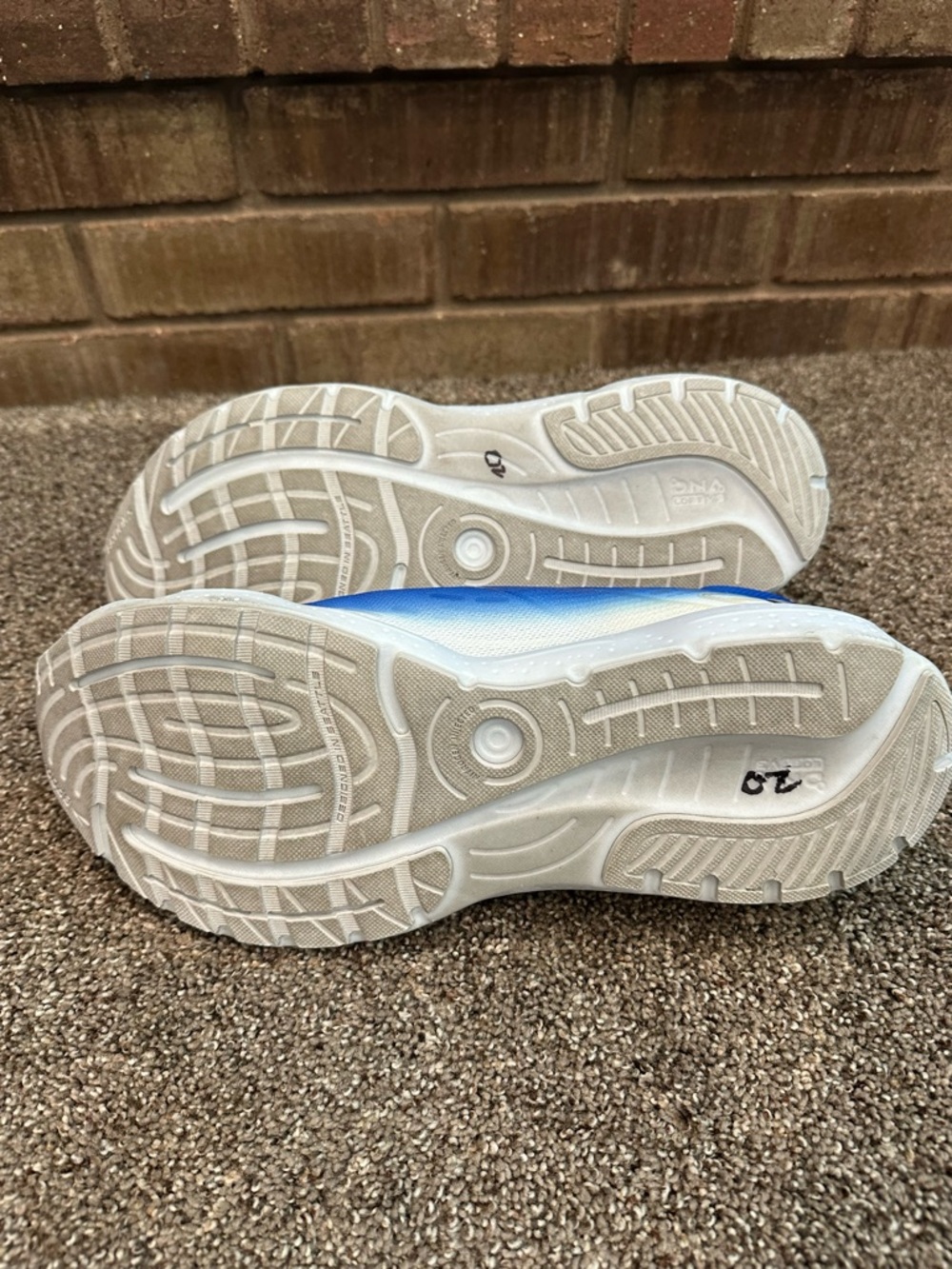 Brooks Glycerin 20 Blue White Ombre Cushion Running Shoes Men's Size 13 - Picture 6 of 7